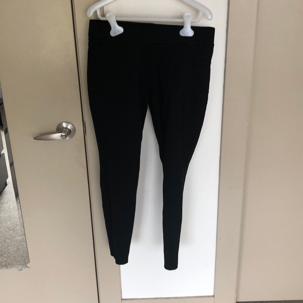 Black jeggings